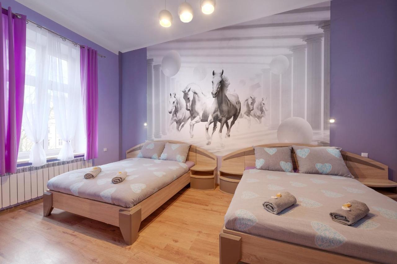 70S Hostel Краков Экстерьер фото