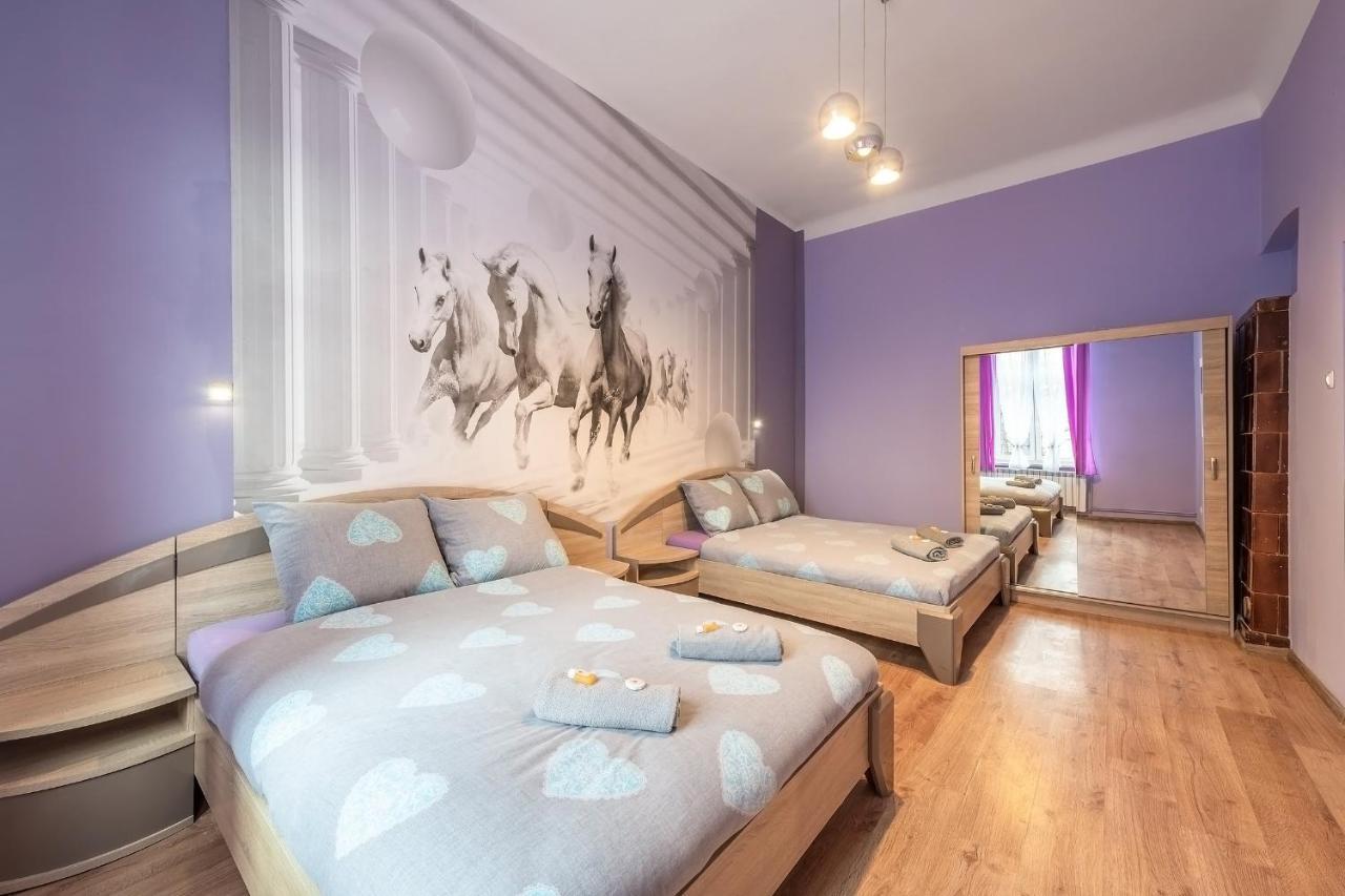 70S Hostel Краков Экстерьер фото